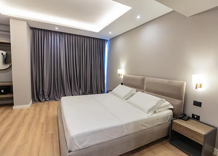 Real Hotel